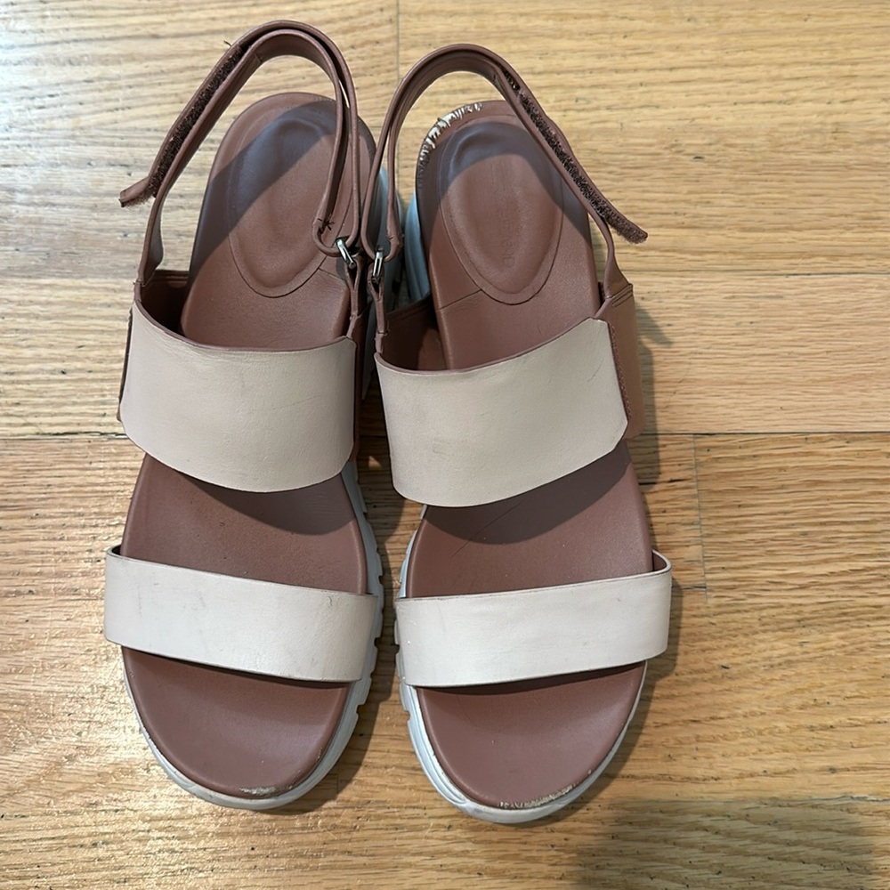 Call Han sandals zerogrand
